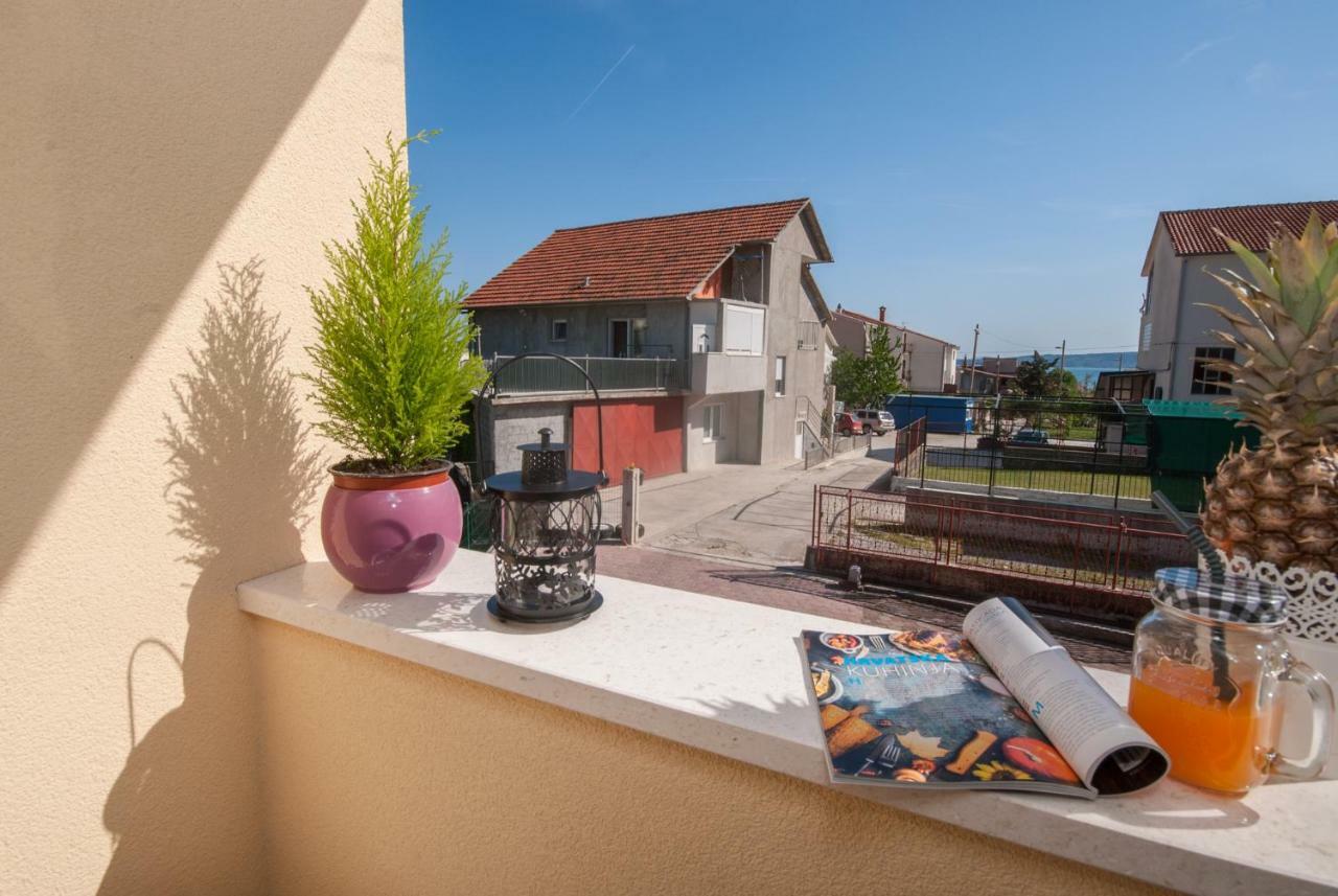 Apartmani Ivan Kaštela Eksteriør billede
