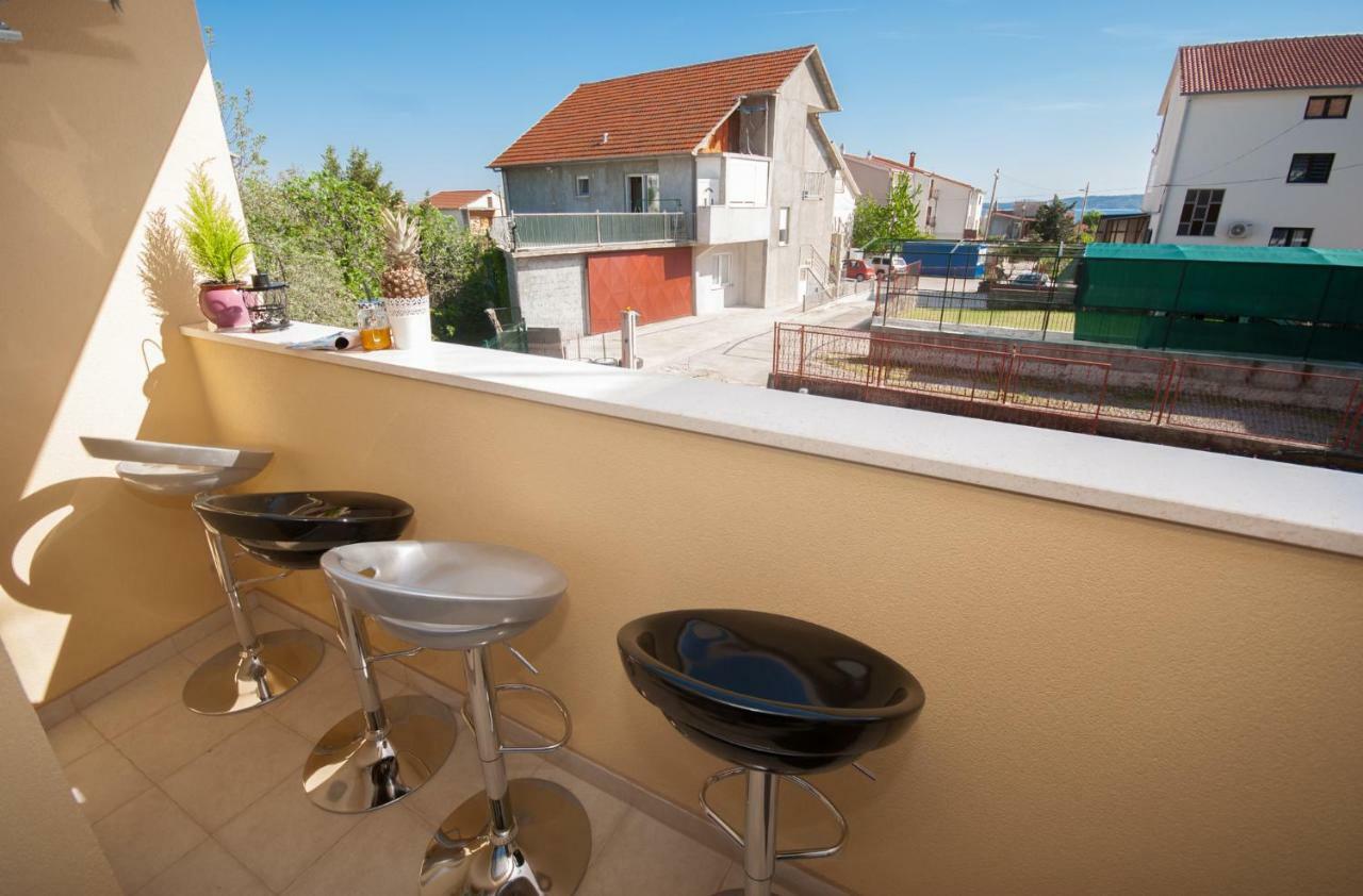 Apartmani Ivan Kaštela Eksteriør billede